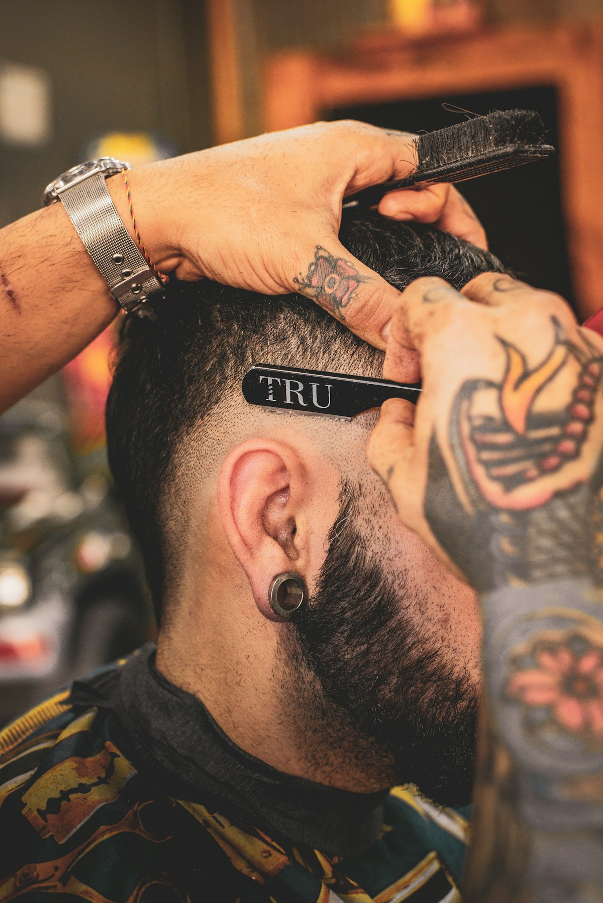 Illustrative barber haircut detail